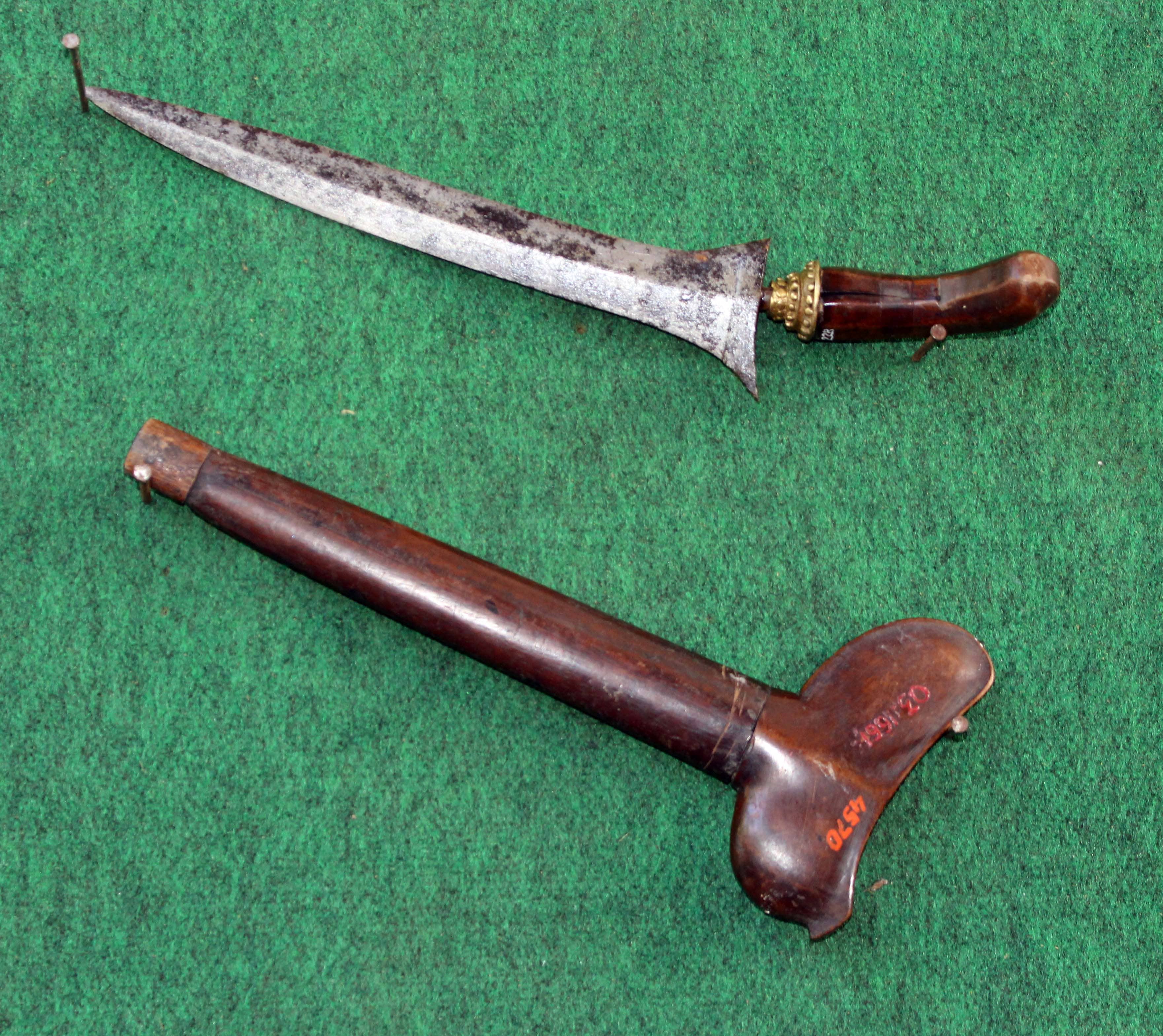 keris